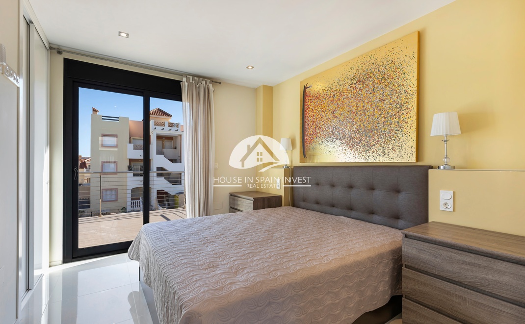 Reventa - Chalet - Orihuela Costa - La Zenia