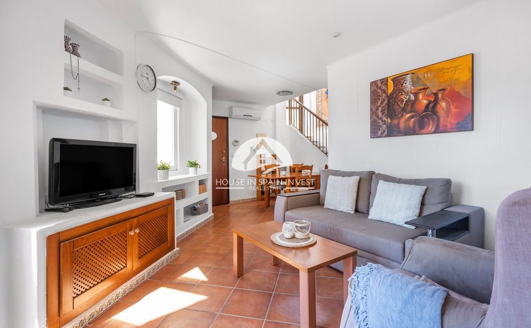 Resale - Apartment  - Torrevieja - Punta Prima  