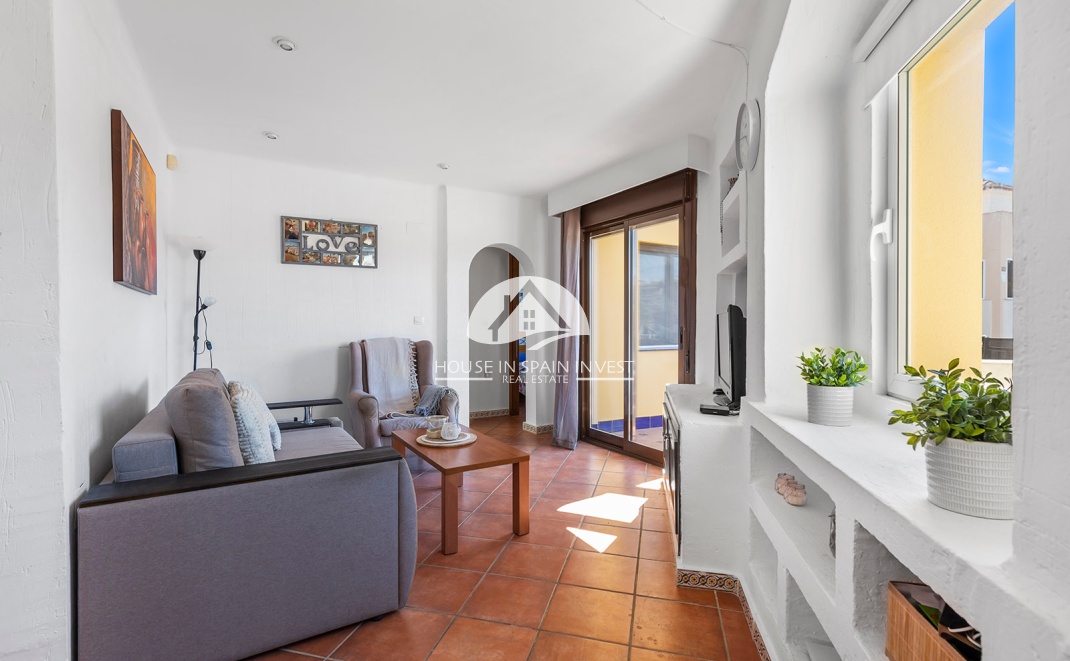 Resale - Apartment  - Torrevieja - Punta Prima  