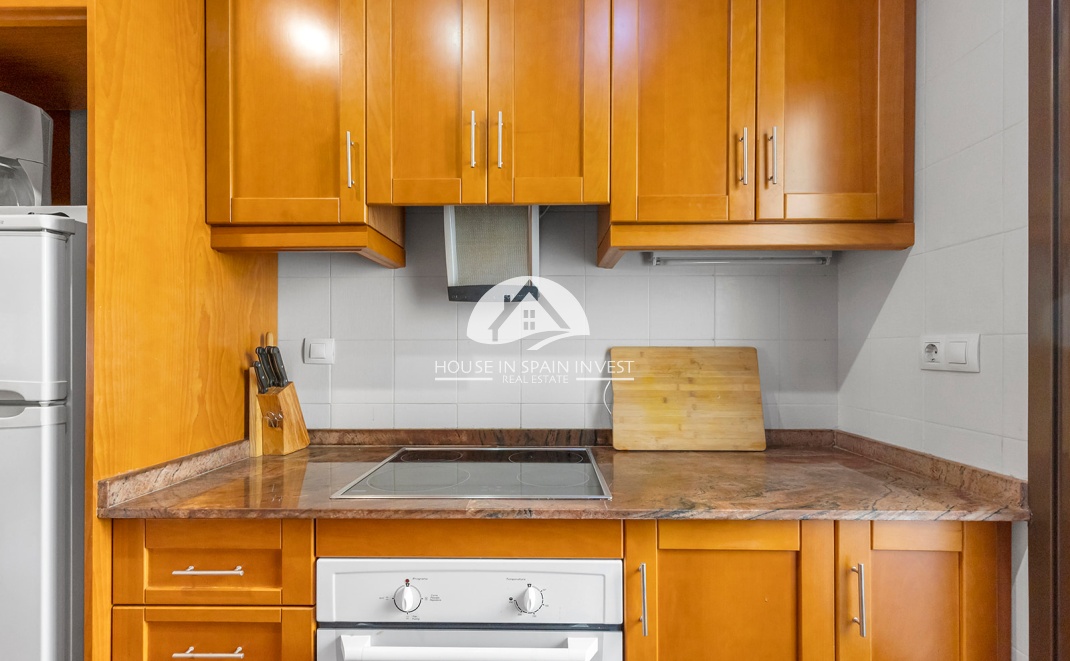 Resale - Apartment  - Torrevieja - Punta Prima  