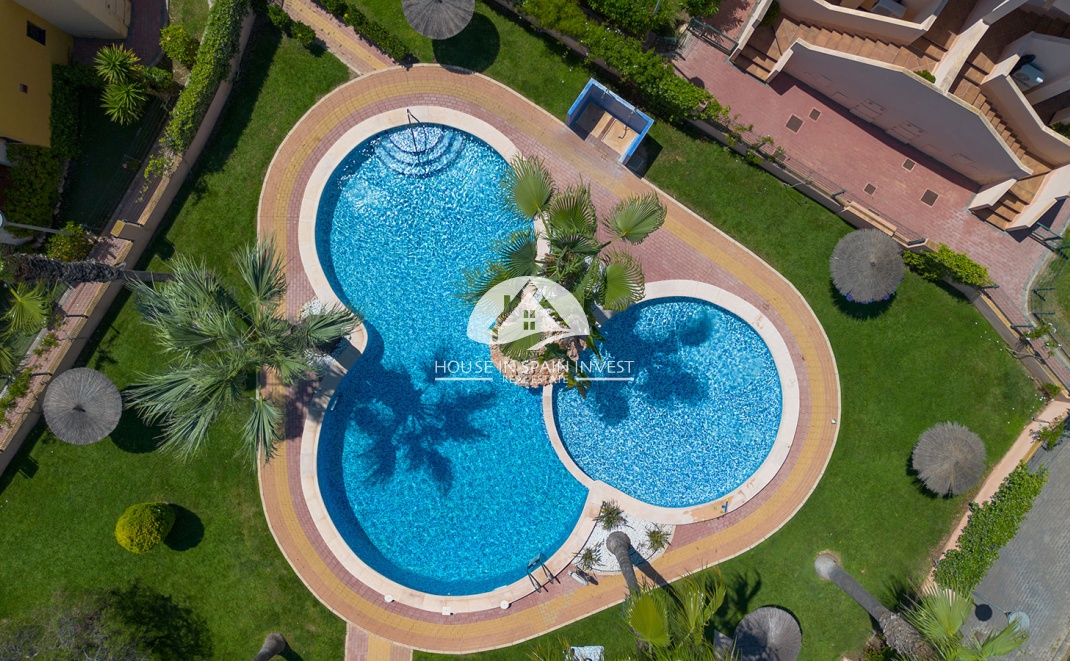 Resale - Apartment  - Torrevieja - Punta Prima  