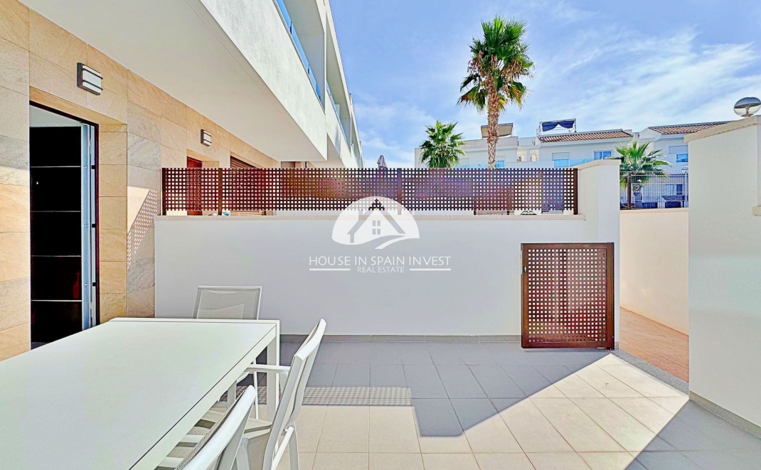 Resale - Townhouse - Torrevieja - Los Balcones  