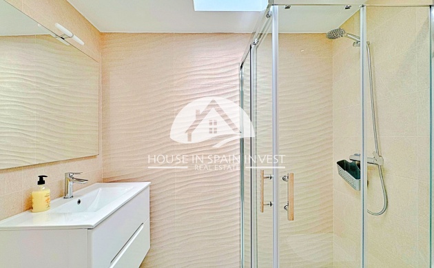 Resale - Townhouse - Torrevieja - Los Balcones  