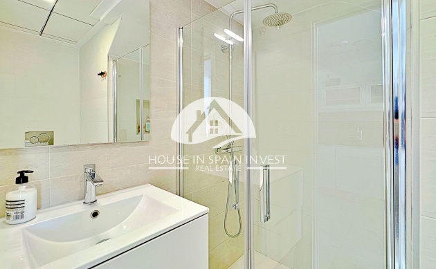 Resale - Townhouse - Torrevieja - Los Balcones  