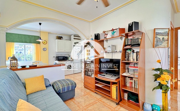 Resale - Apartment  - Orihuela Costa - La Zenia