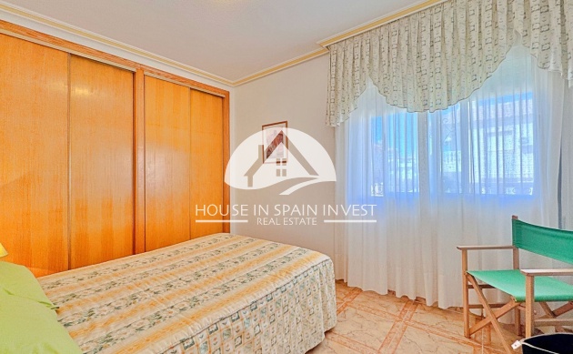 Resale - Apartment  - Orihuela Costa - La Zenia