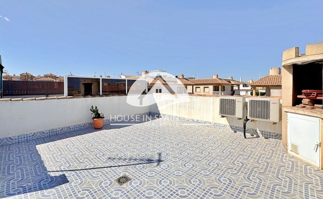 Resale - Apartment  - Orihuela Costa - La Zenia