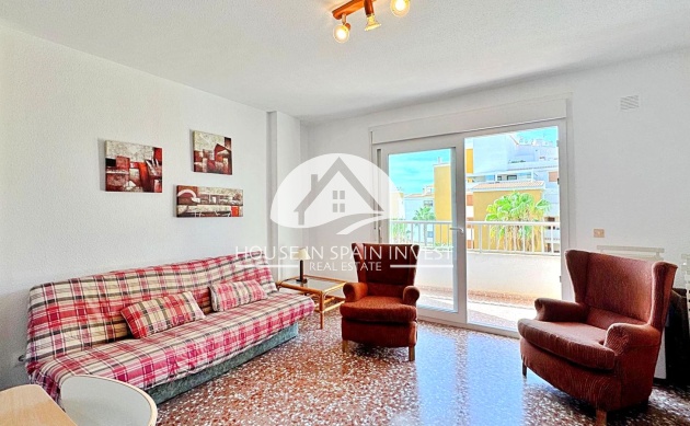 Resale - Apartment  - Torrevieja - Punta Prima  