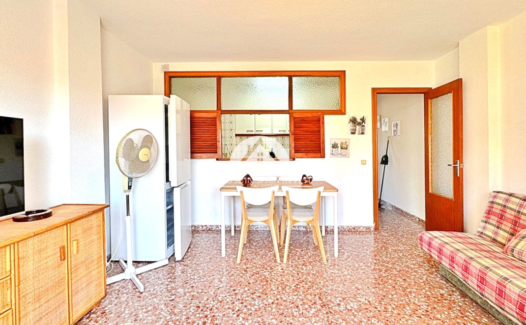 Resale - Apartment  - Torrevieja - Punta Prima  