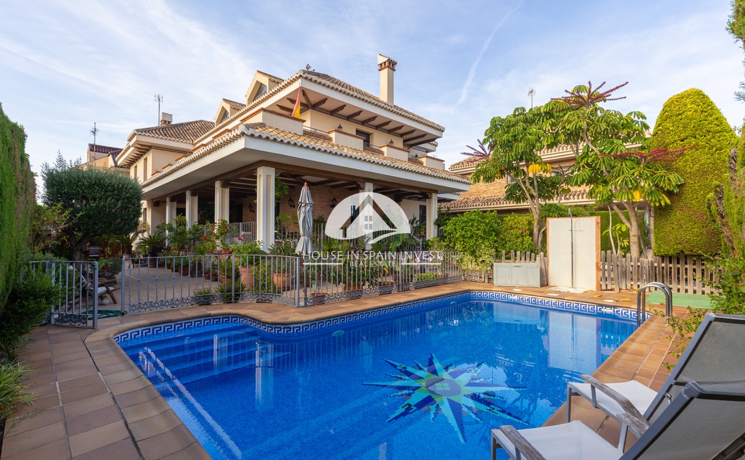 Resale - Villa - Torrevieja - La Veleta