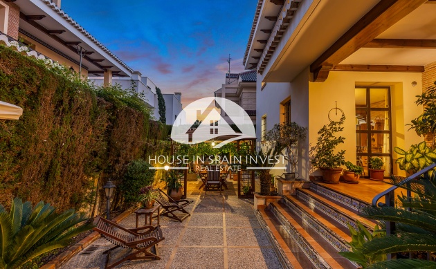 Resale - Villa - Torrevieja - La Veleta