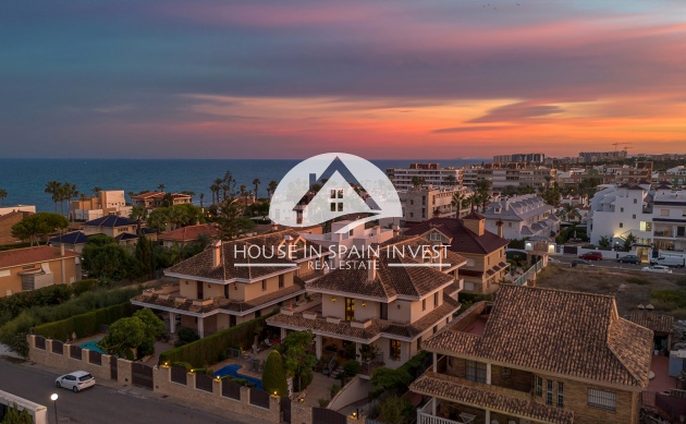 Resale - Villa - Torrevieja - La Veleta