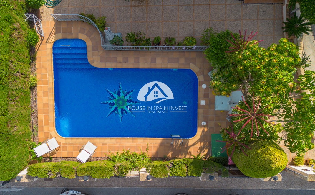 Resale - Villa - Torrevieja - La Veleta