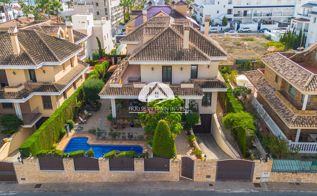 Resale - Villa - Torrevieja - La Veleta