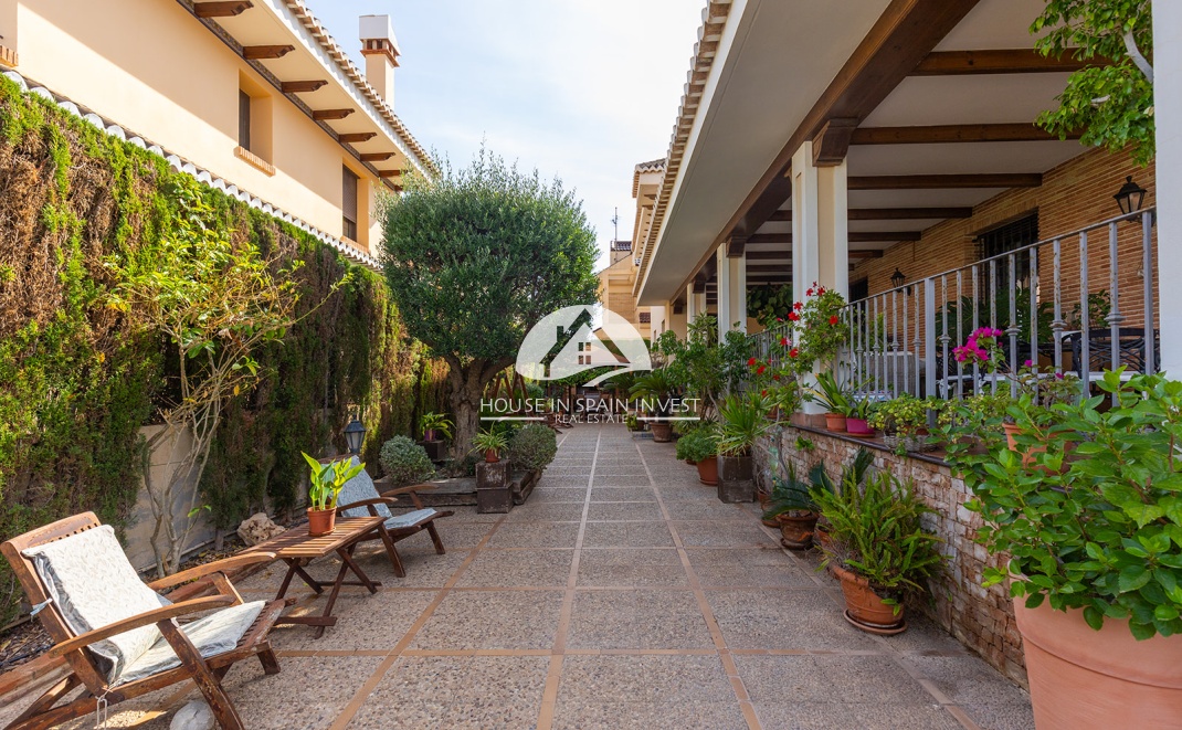 Resale - Villa - Torrevieja - La Veleta