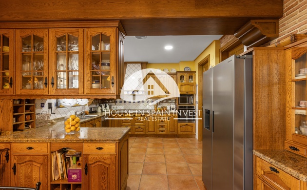 Resale - Villa - Torrevieja - La Veleta