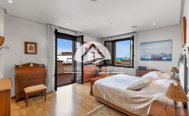 Resale - Villa - Torrevieja - La Veleta