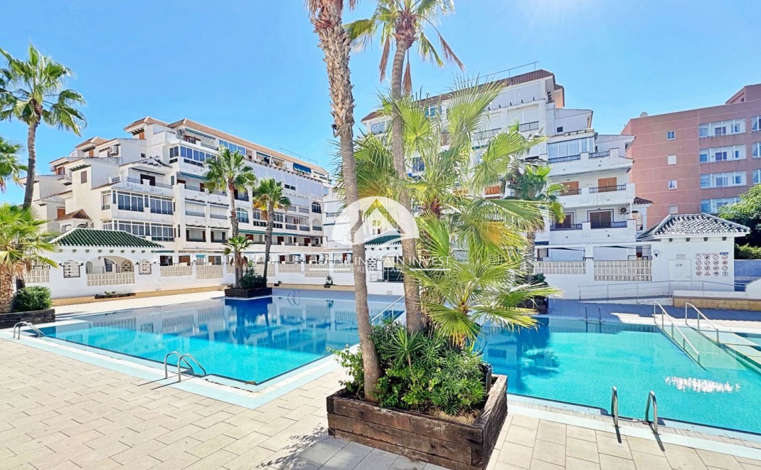 Resale - Apartment  - Torrevieja - La Mata