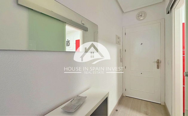 Resale - Apartment  - Torrevieja - La Mata