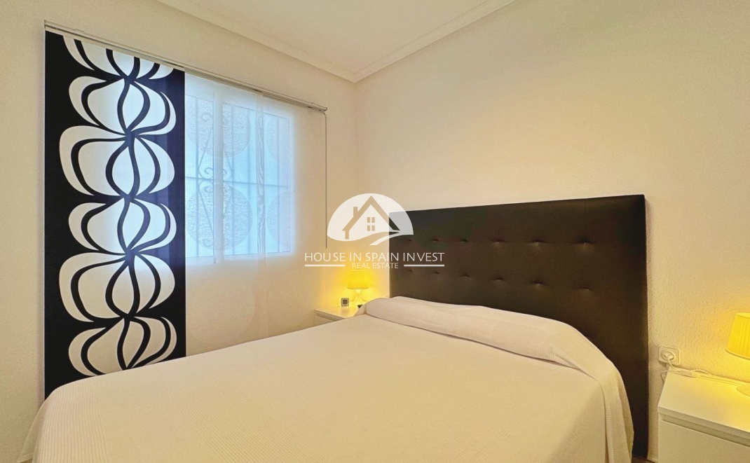 Resale - Apartment  - Torrevieja - La Mata