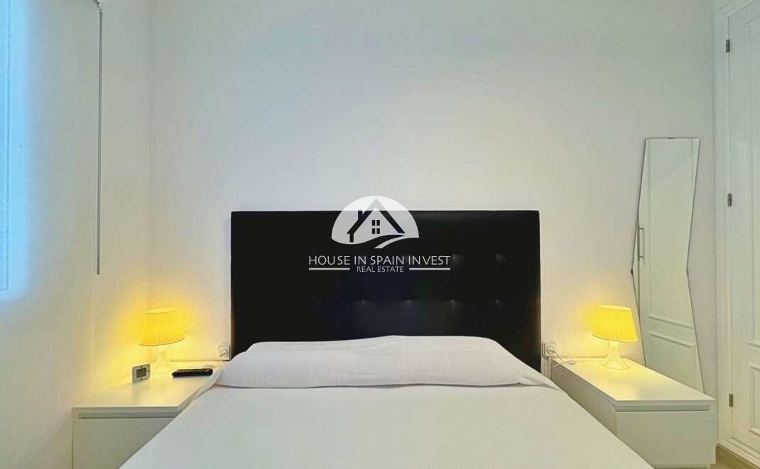 Resale - Apartment  - Torrevieja - La Mata