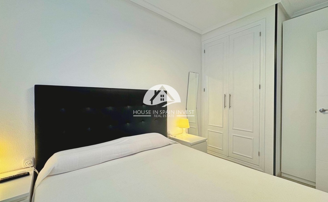 Resale - Apartment  - Torrevieja - La Mata