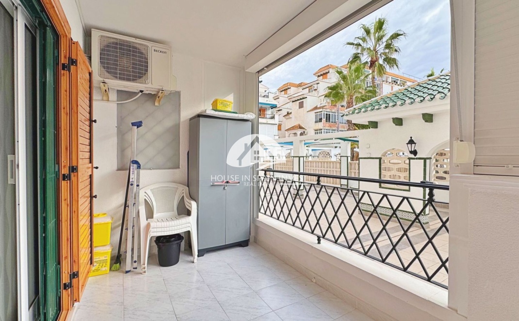 Resale - Apartment  - Torrevieja - La Mata