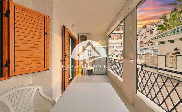 Resale - Apartment  - Torrevieja - La Mata