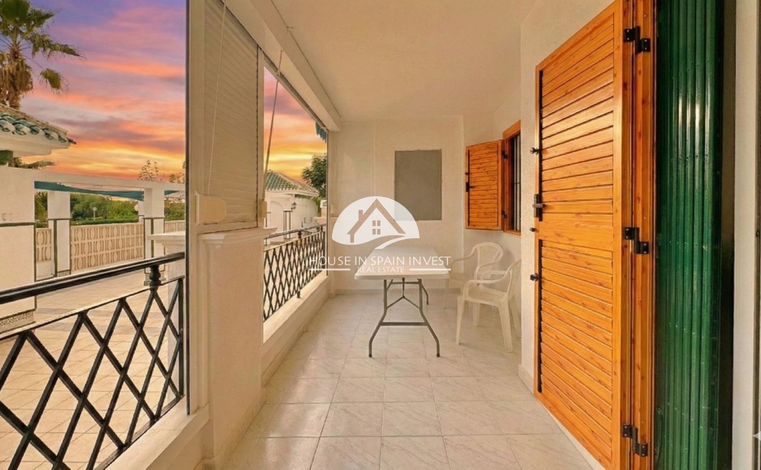 Resale - Apartment  - Torrevieja - La Mata