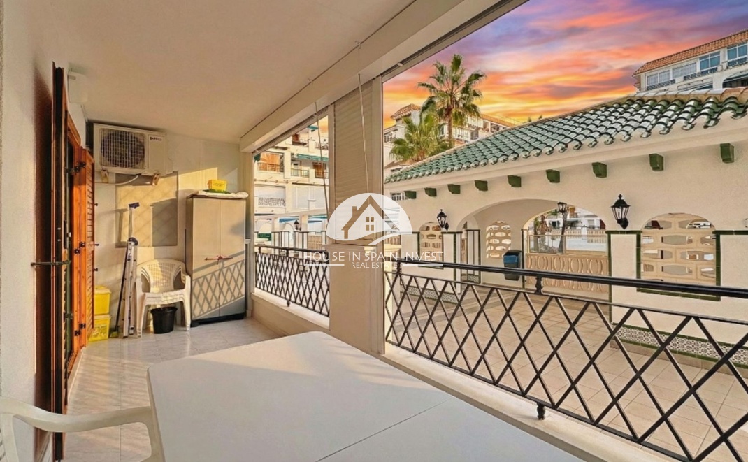 Resale - Apartment  - Torrevieja - La Mata