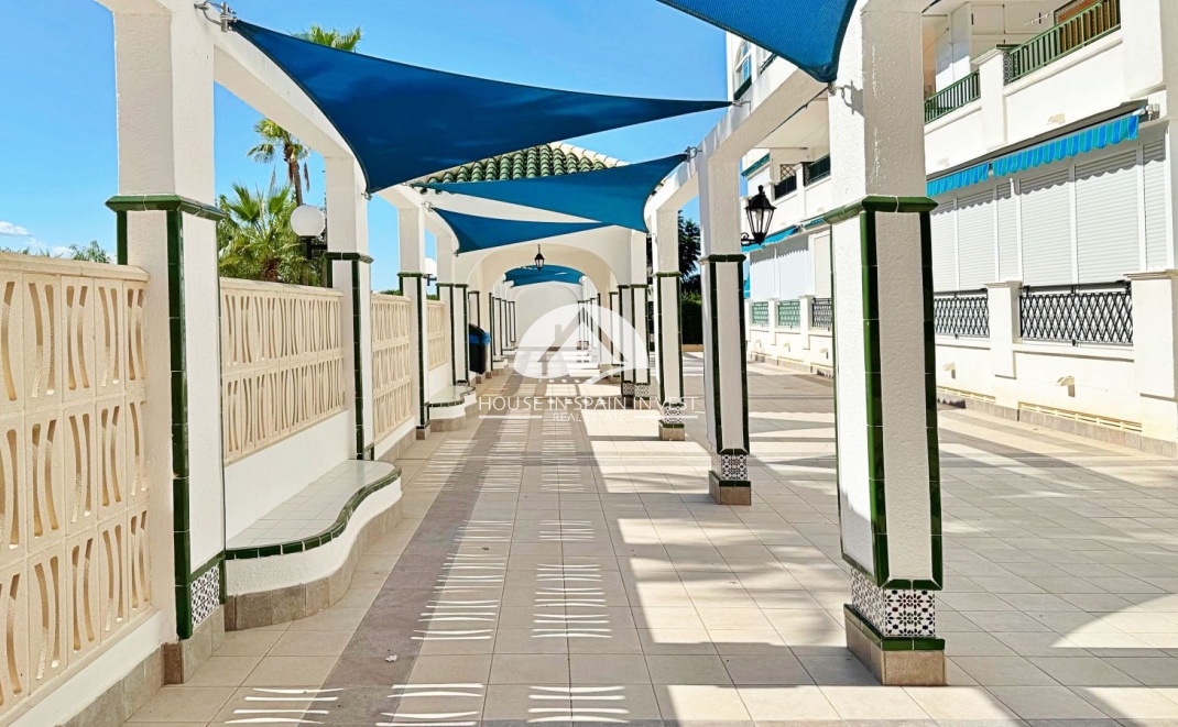 Resale - Apartment  - Torrevieja - La Mata