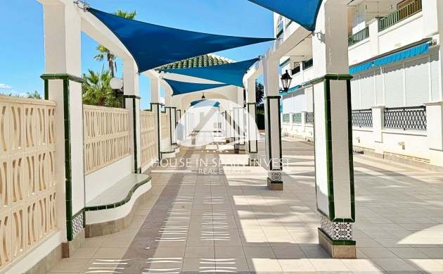 Resale - Apartment  - Torrevieja - La Mata