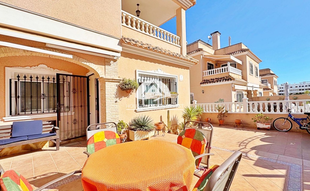 Herverkoop - Rijwoning - Orihuela Costa - Villamartín