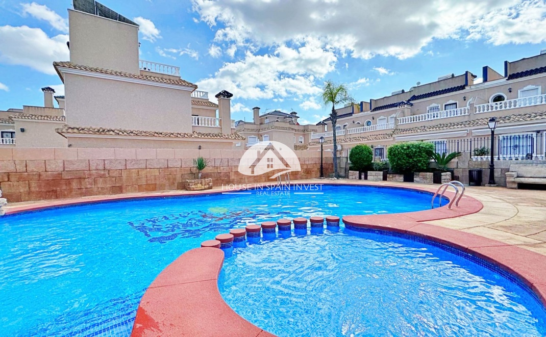 Herverkoop - Rijwoning - Orihuela Costa - Villamartín