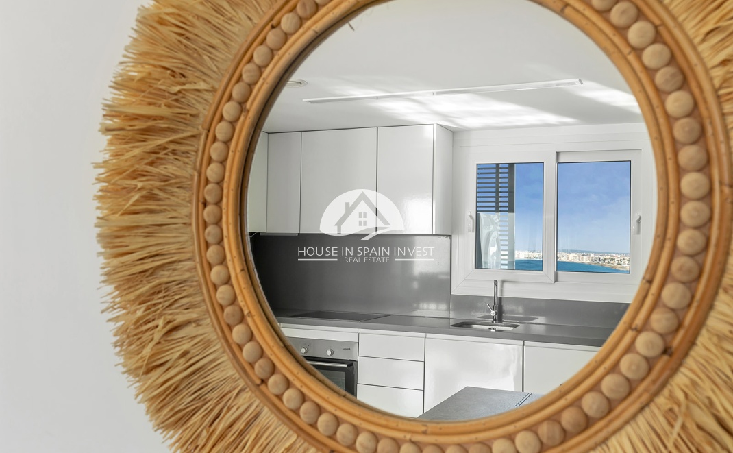 Resale - Penthouse - Torrevieja - Punta Prima  