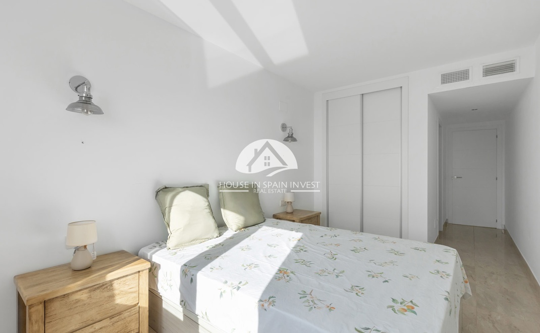 Resale - Penthouse - Torrevieja - Punta Prima  