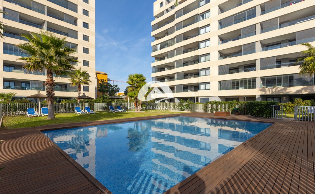 Resale - Penthouse - Torrevieja - Punta Prima  