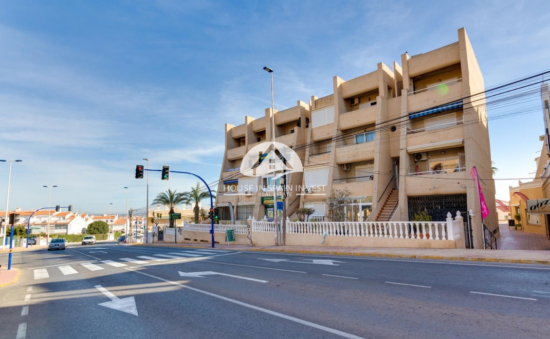 Resale - Apartment  - Torrevieja - La Mata