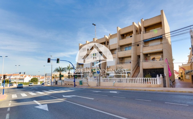 Resale - Apartment  - Torrevieja - La Mata