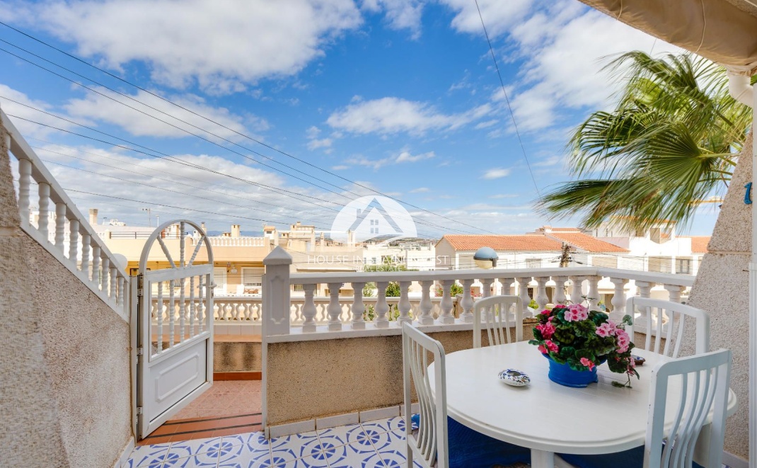 Resale - Apartment  - Torrevieja - La Mata