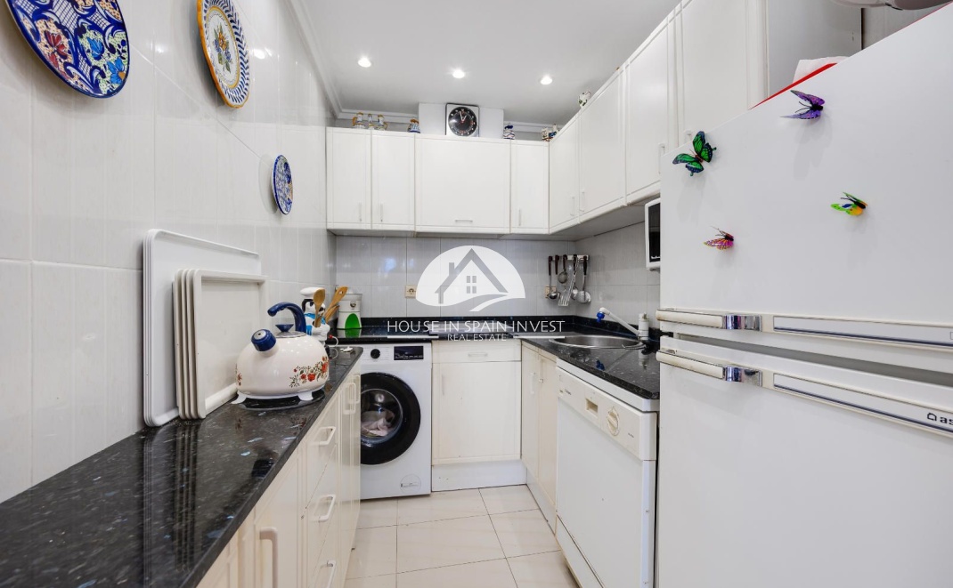 Resale - Apartment  - Torrevieja - La Mata