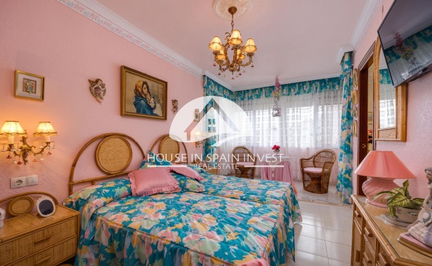 Resale - Apartment  - Torrevieja - La Mata