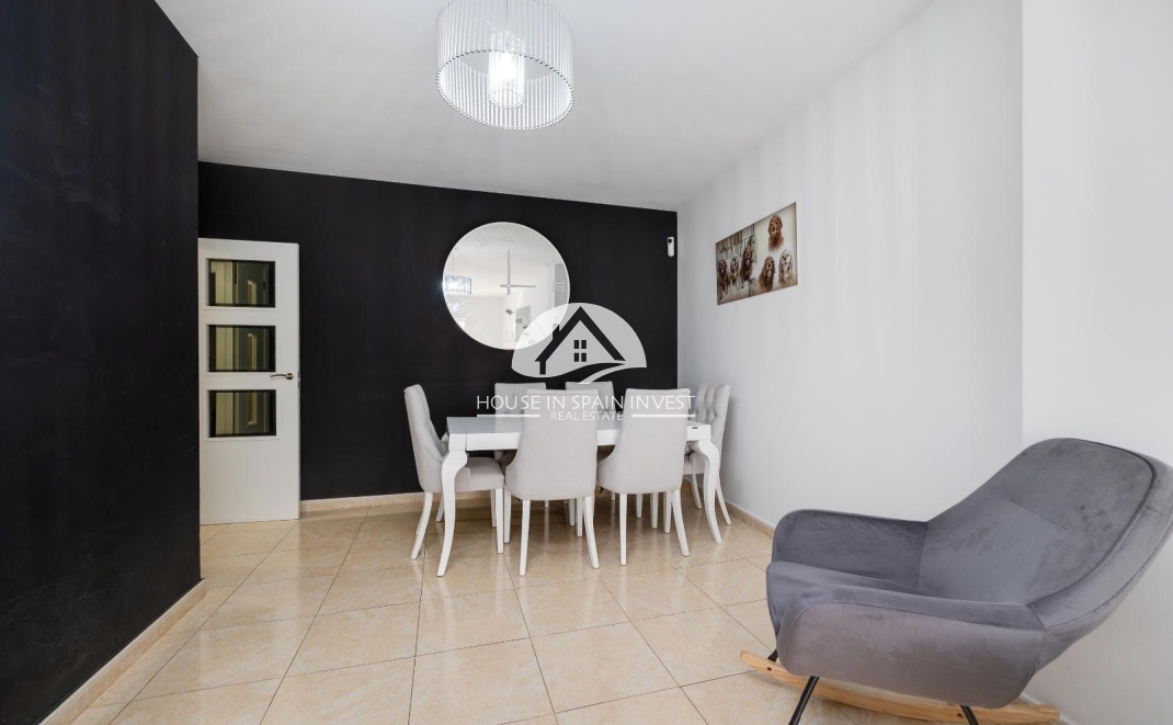 Resale - Apartment  - Torrevieja - Centro