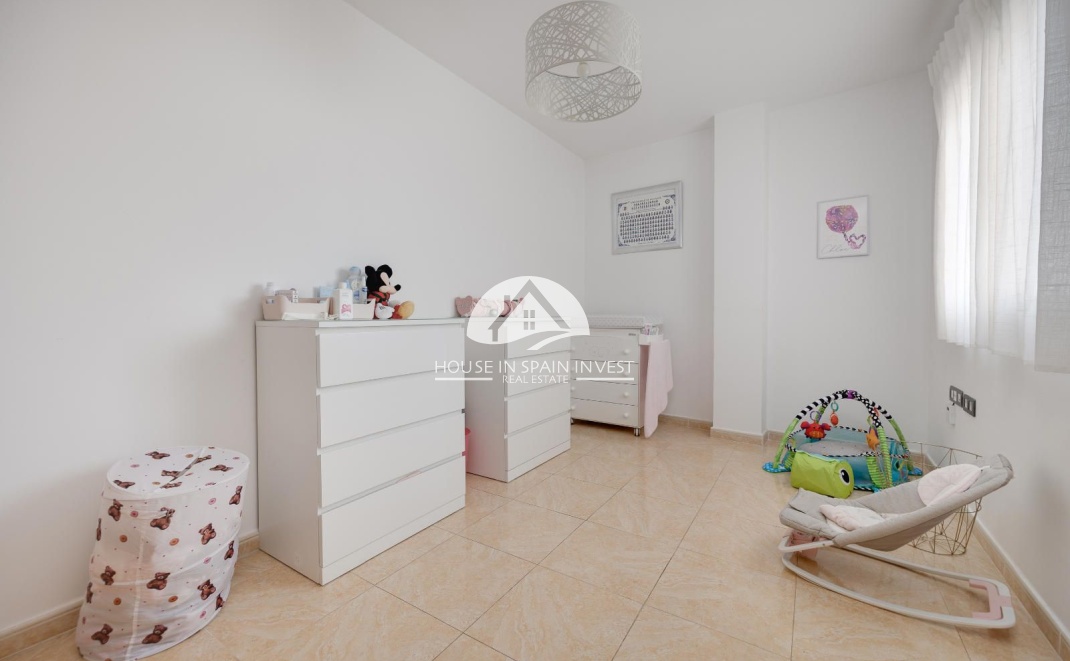 Resale - Apartment  - Torrevieja - Centro