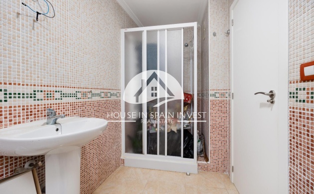 Resale - Apartment  - Torrevieja - Centro