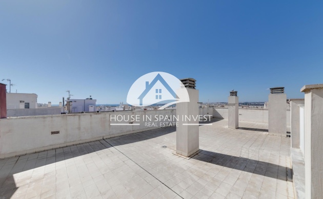 Resale - Apartment  - Torrevieja - Centro