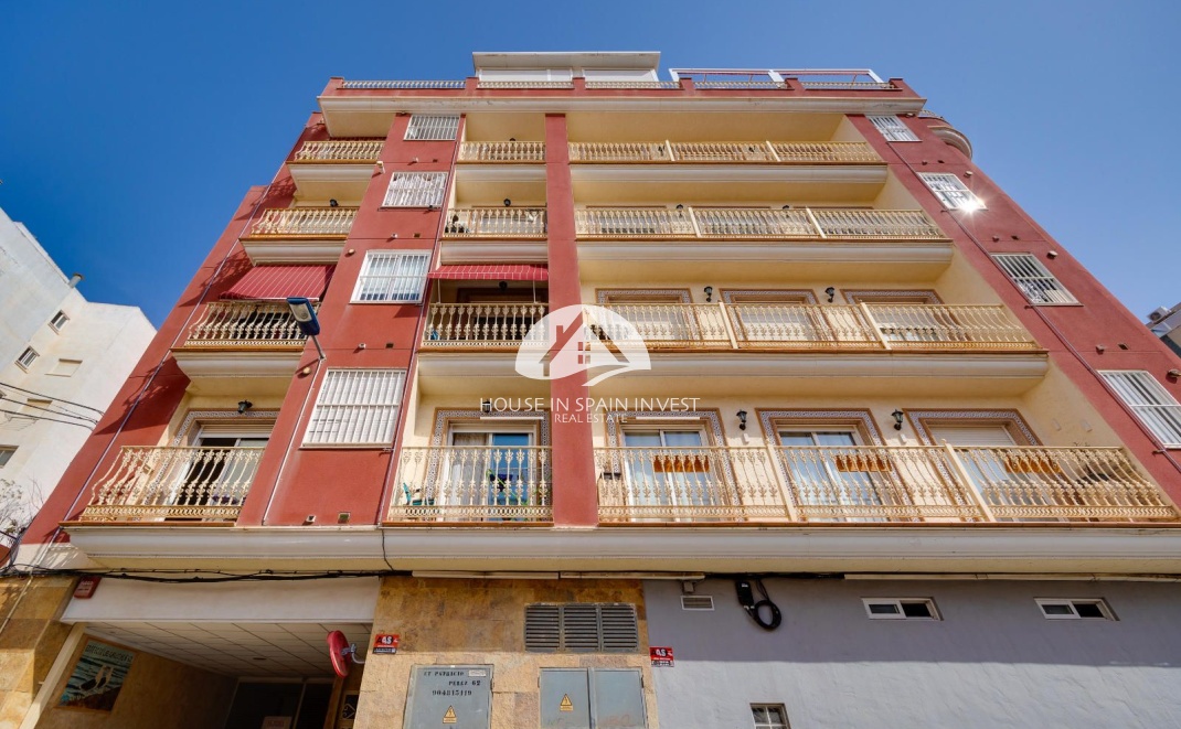 Resale - Apartment  - Torrevieja - Centro