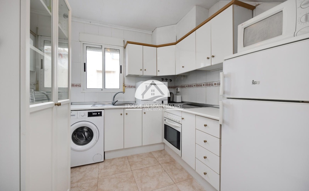 Resale - Top floor bungalow - Torrevieja - Carrefour