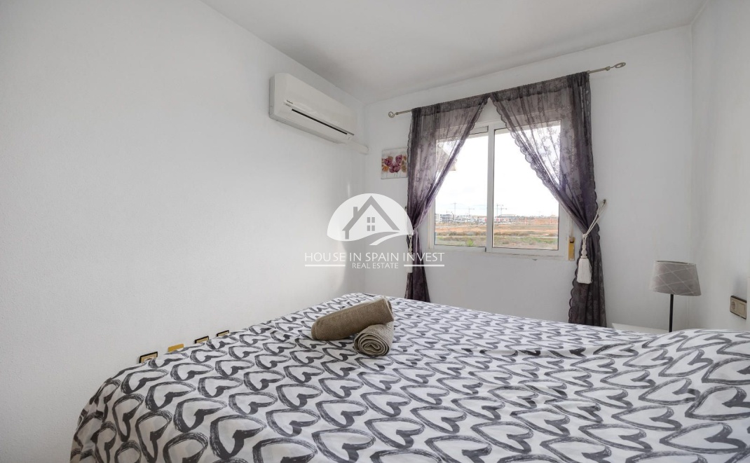 Resale - Top floor bungalow - Torrevieja - Carrefour