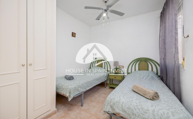 Resale - Top floor bungalow - Torrevieja - Carrefour